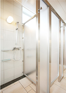 SHOWER ROOM